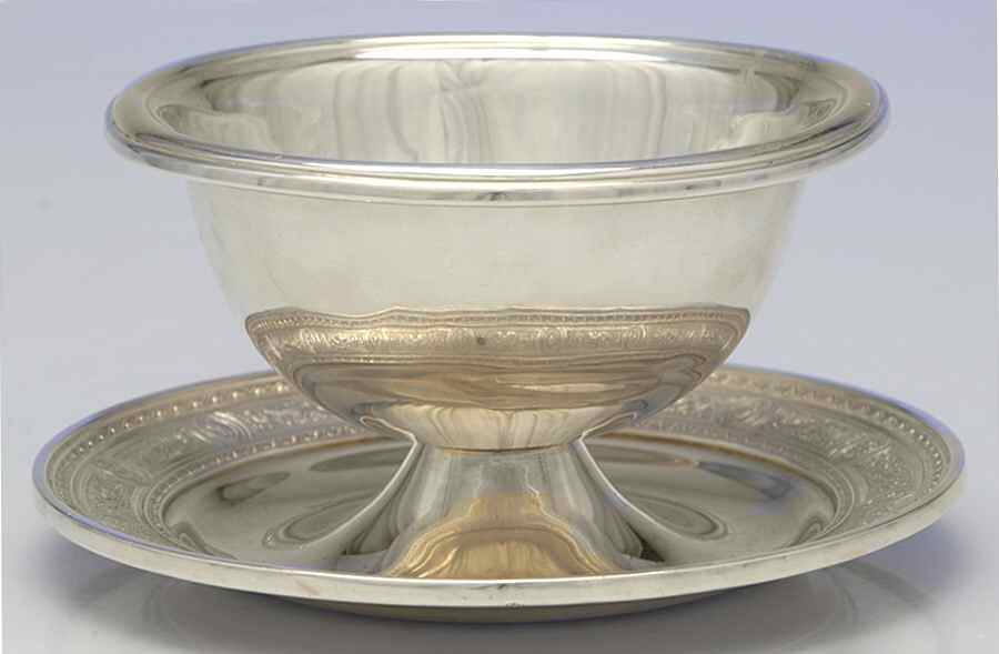 Wedgwood (Sterling, Hollowware, Geometric Base) Sauce Boat W/Attached Underplate by International Silver-1
