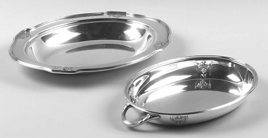 Ambassador (Silverplate, Hollowware) Double Vegetable Bowl by International Silver-1