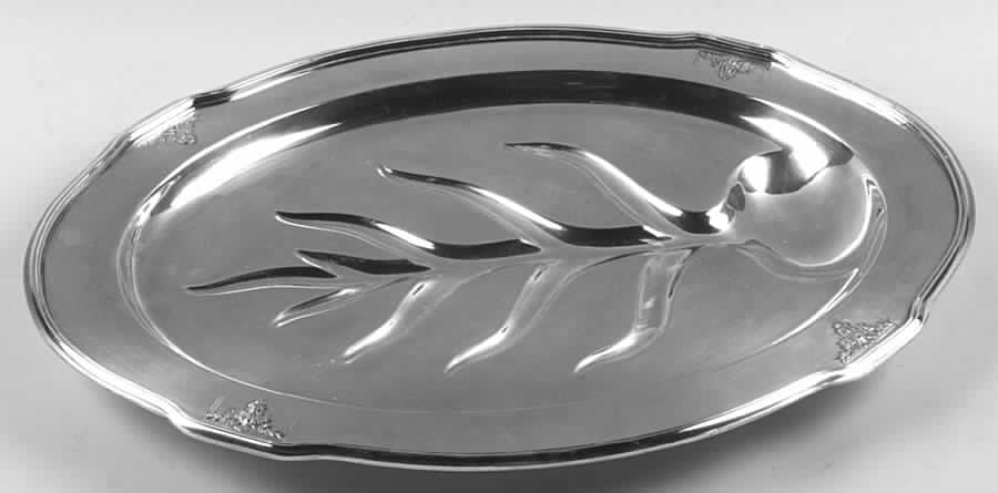 Ambassador (Silverplate, Hollowware) Medium Platter Footed Meat Platter with Well by International Silver-1