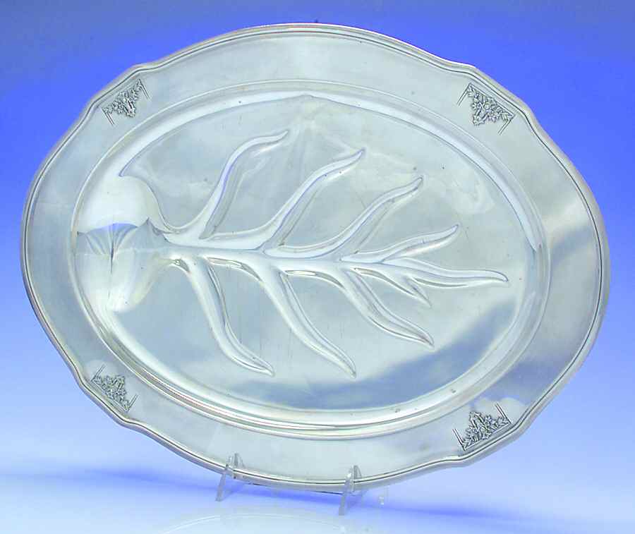Ambassador (Silverplate, Hollowware) Medium Plated Meat Platter with Well by International Silver-1