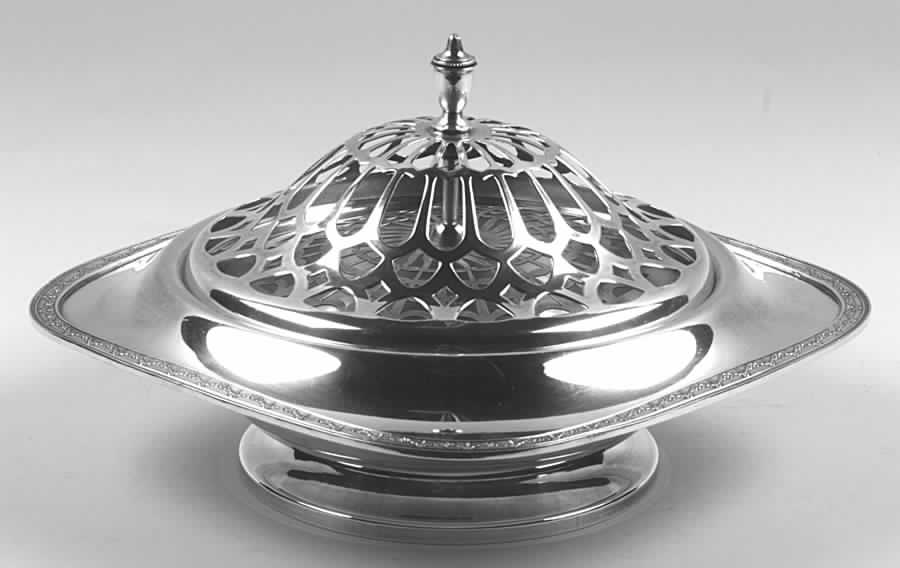 Anniversary (Silverplate, Hollowware) Round Silver Plate Centerpiece W/Flower Arranger by International Silver-1