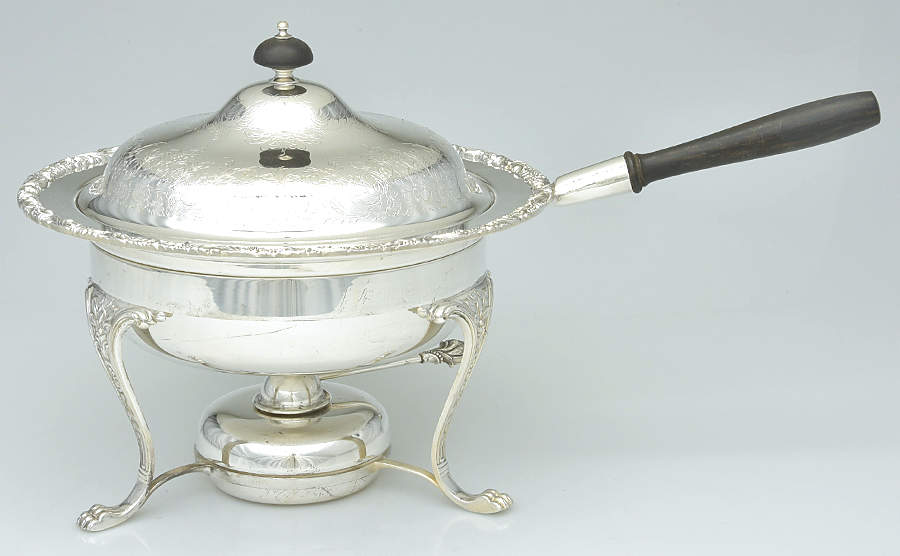 Beverly Manor (Silverplate, Hollowware) Chafing Dish W/Lid, Liner, Stand & Burner by International Silver-1