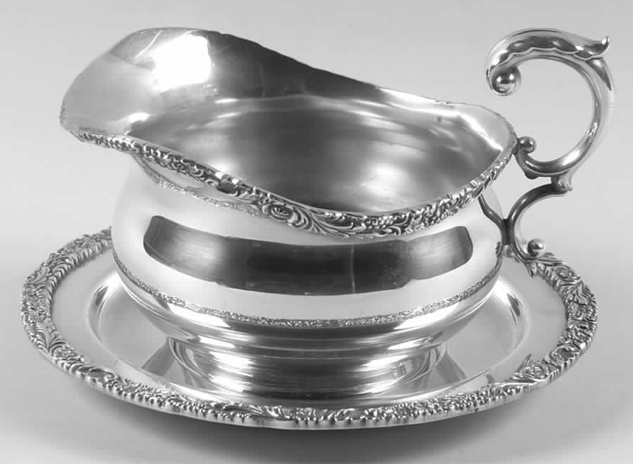 Beverly Manor (Silverplate, Hollowware) Plated Sauce Boat with Underplate by International Silver-1