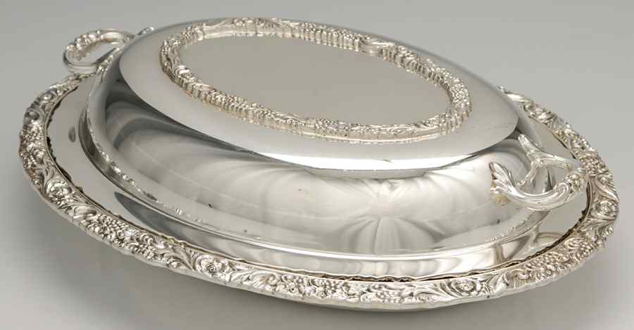Beverly Manor (Silverplate, Hollowware) Double Vegetable Bowl by International Silver-1