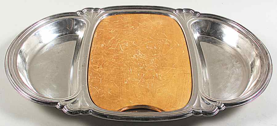 Chadwick (Silverplate, Hollowware) Medium 3-PartPlatter with Wood Insert by International Silver-1