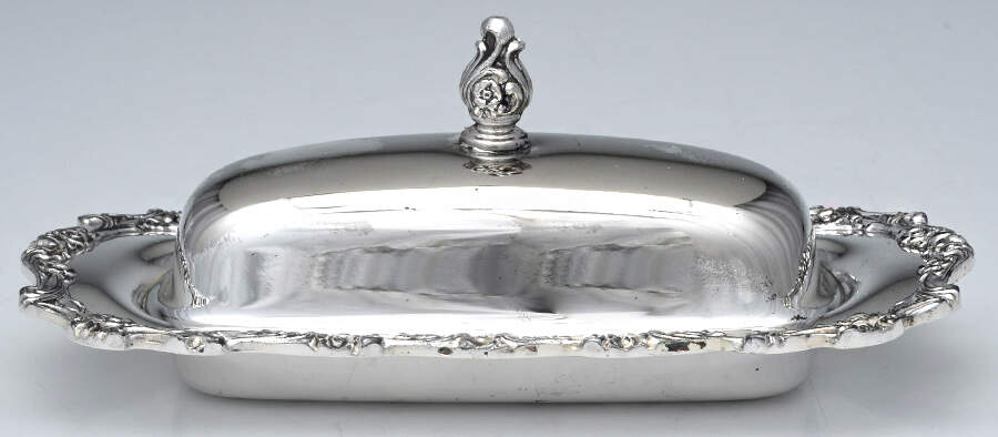 Countess (Silverplate, Hollowware) 1/4 Pound Covered Butter Dish by International Silver-1