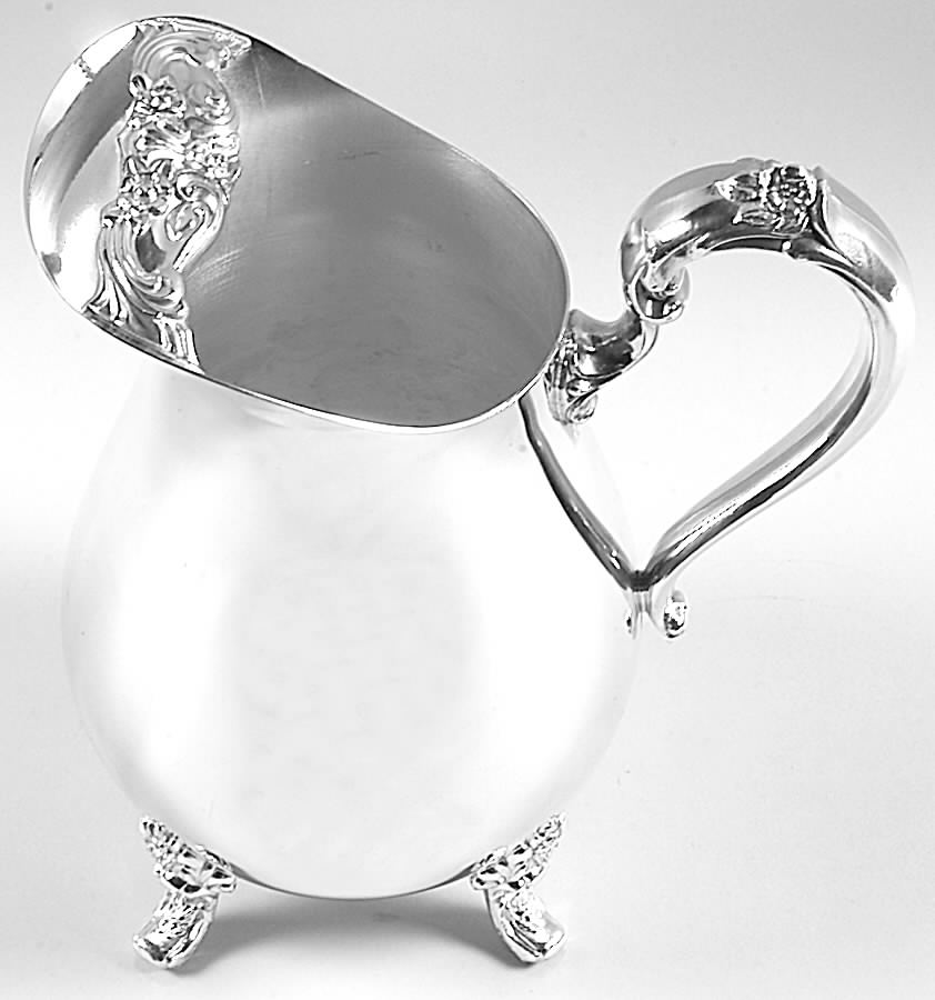 Countess (Silverplate, Hollowware) Silverplate Water Pitcher by International Silver-1