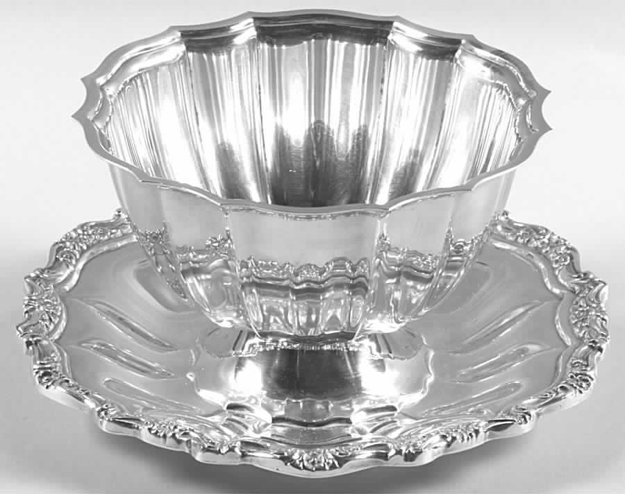 Countess (Silverplate, Hollowware) Sauce/Gravy Boat by International Silver-1
