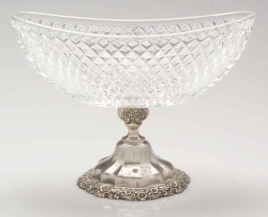 Countess (Silverplate, Hollowware) Pedestal Fruit Bowl by International Silver-1