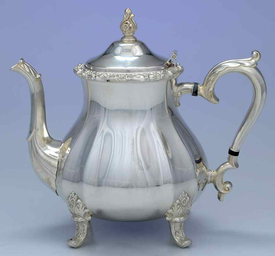 Countess (Silverplate, Hollowware) Teapot by International Silver-1