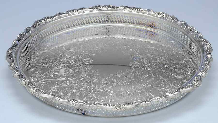 Countess (Silverplate, Hollowware) Silverplate Gallery Tray by International Silver-1