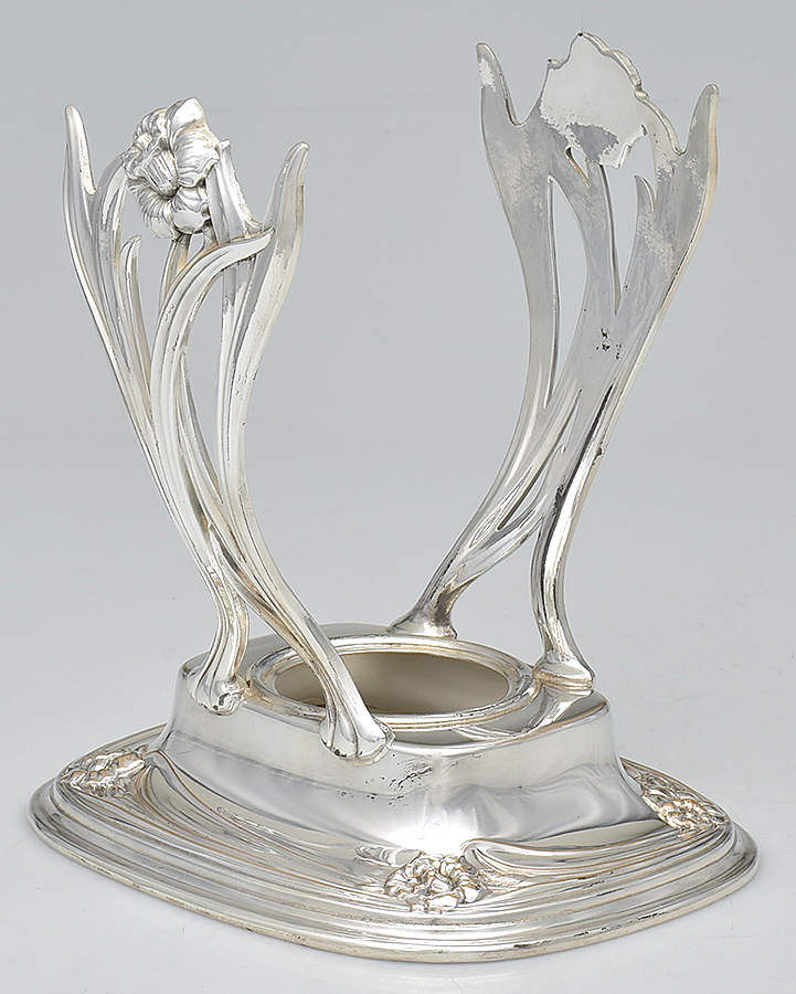 Daffodil (Silverplate, Hollowware) Kettle Stand Only by International Silver-1