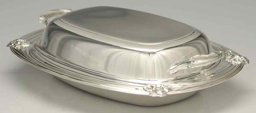 Daffodil (Silverplate, Hollowware) Double Vegetable Bowl by International Silver-1