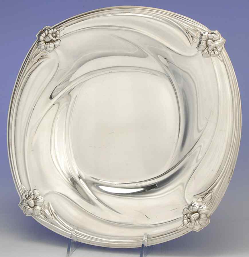 Daffodil (Silverplate, Hollowware) Square Silverplate Tray by International Silver-1