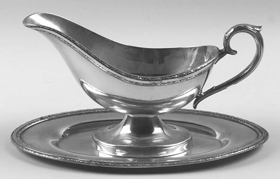 Exquisite (Silverplate, Hollowware) Plated Gravy Boat & Underplate by International Silver-1