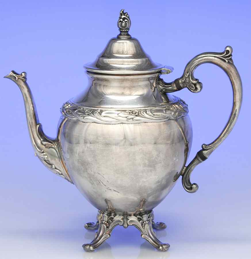 Exquisite (Silverplate, Hollowware) Teapot by International Silver-1