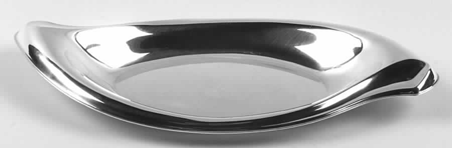 Flair (Silverplate, Hollowware) Silverplate Bread Tray by International Silver-1