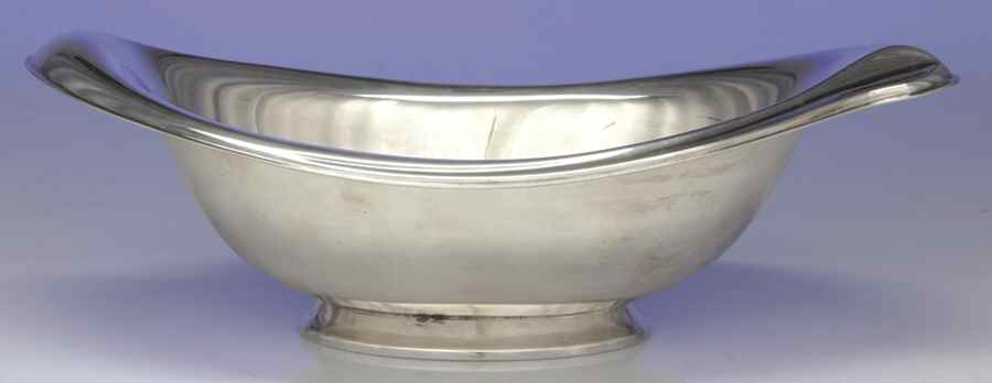 Flair (Silverplate, Hollowware) Oval Footed Centerpiece by International Silver-1