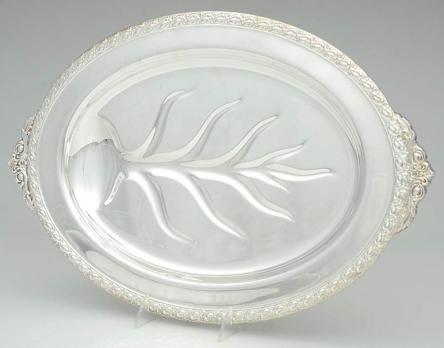 Gaiety (Silverplate, Hollowware) Medium Plated Meat Platter with Well by International Silver-1