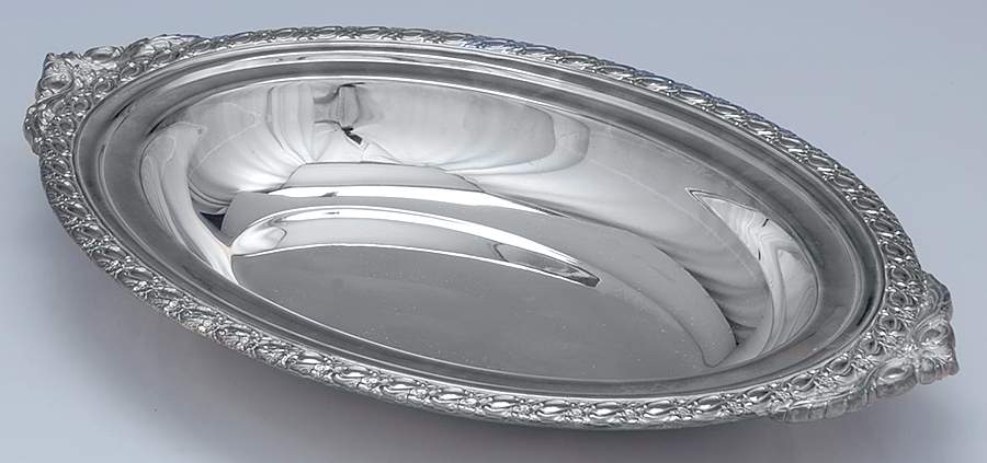 Gaiety (Silverplate, Hollowware) Silverplate Oval Vegetable Bowl by International Silver-1