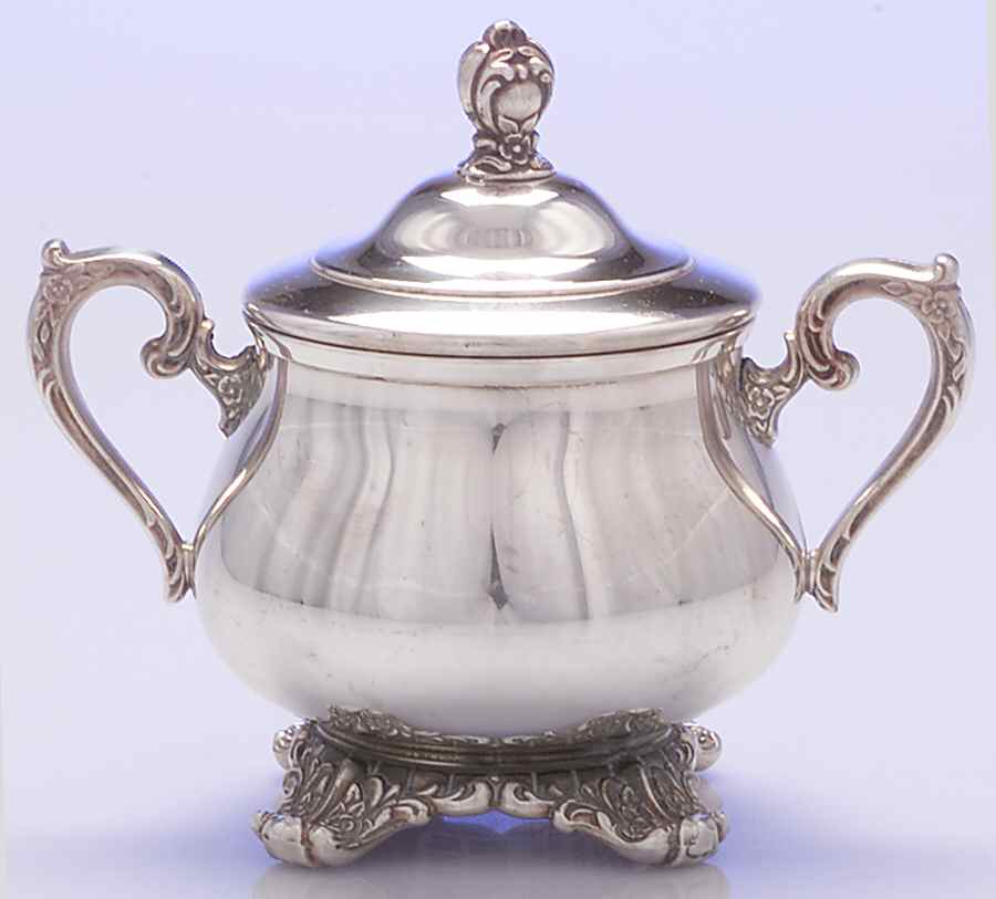 Victorian Rose (Silverplate, Hollowware) Sugar Bowl & Lid by International Silver-1