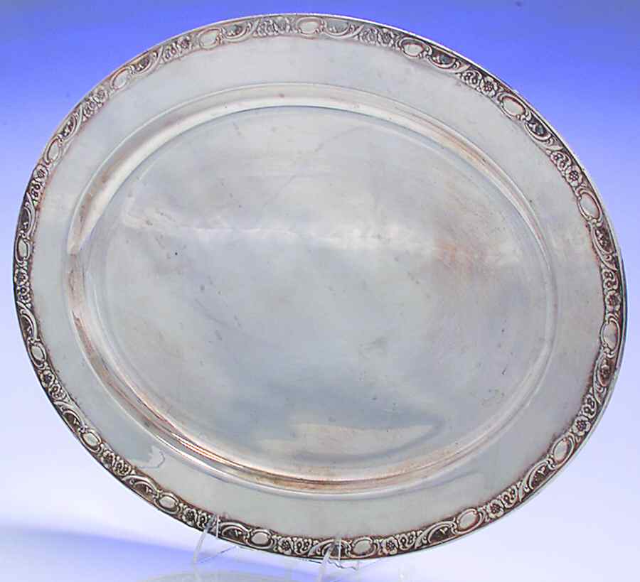 Victorian Rose (Silverplate, Hollowware) Medium Oval Silverplate Platter by International Silver-1
