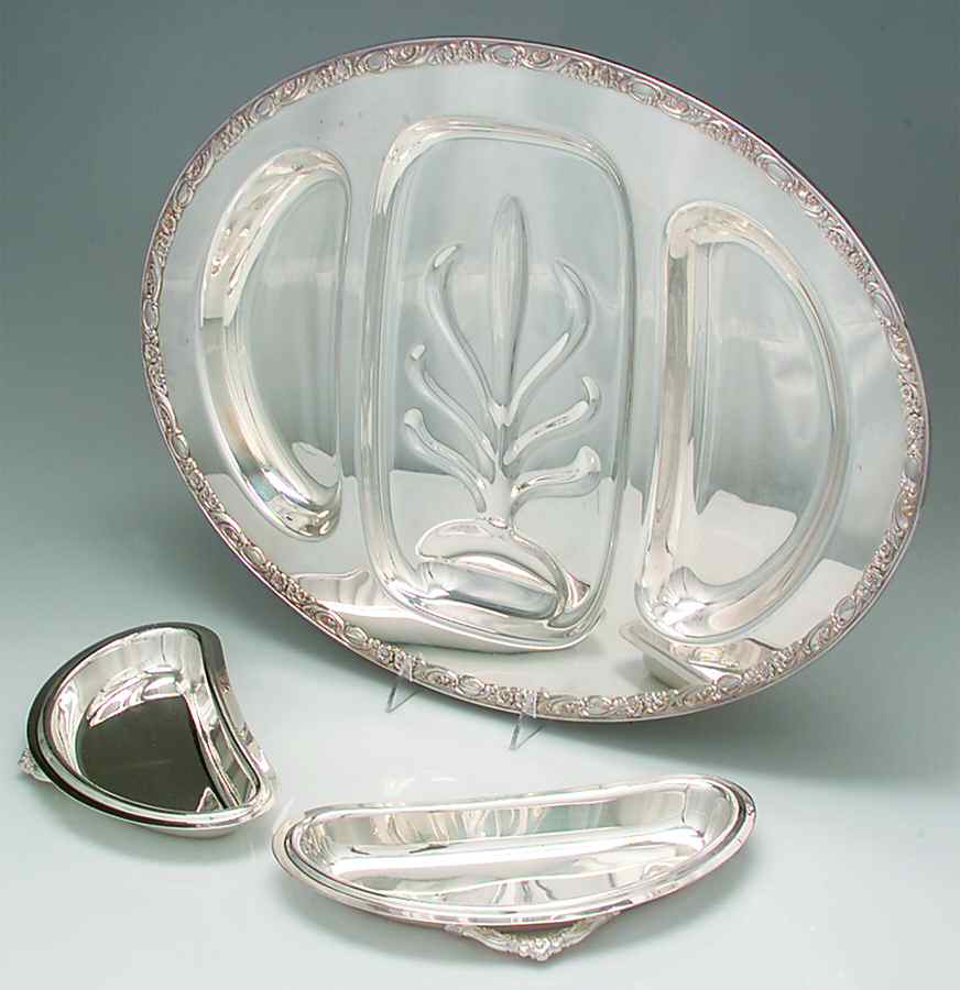 Victorian Rose (Silverplate, Hollowware) 3-Part Covered Platter with Well by International Silver-1