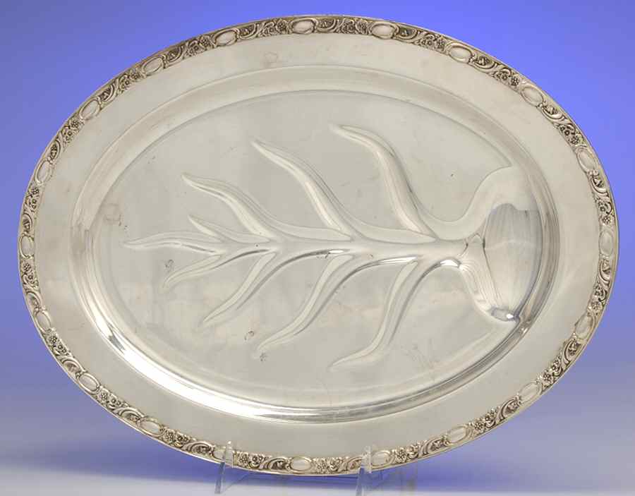 Victorian Rose (Silverplate, Hollowware) 16" Meat Platter with Well by International Silver-1