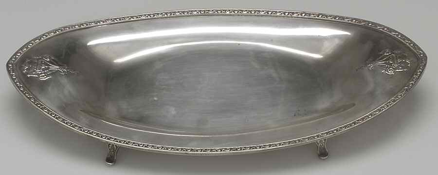 Triumph (Silverplate, 1925, Hollowware) Plated Footed Bread Tray by International Silver-1
