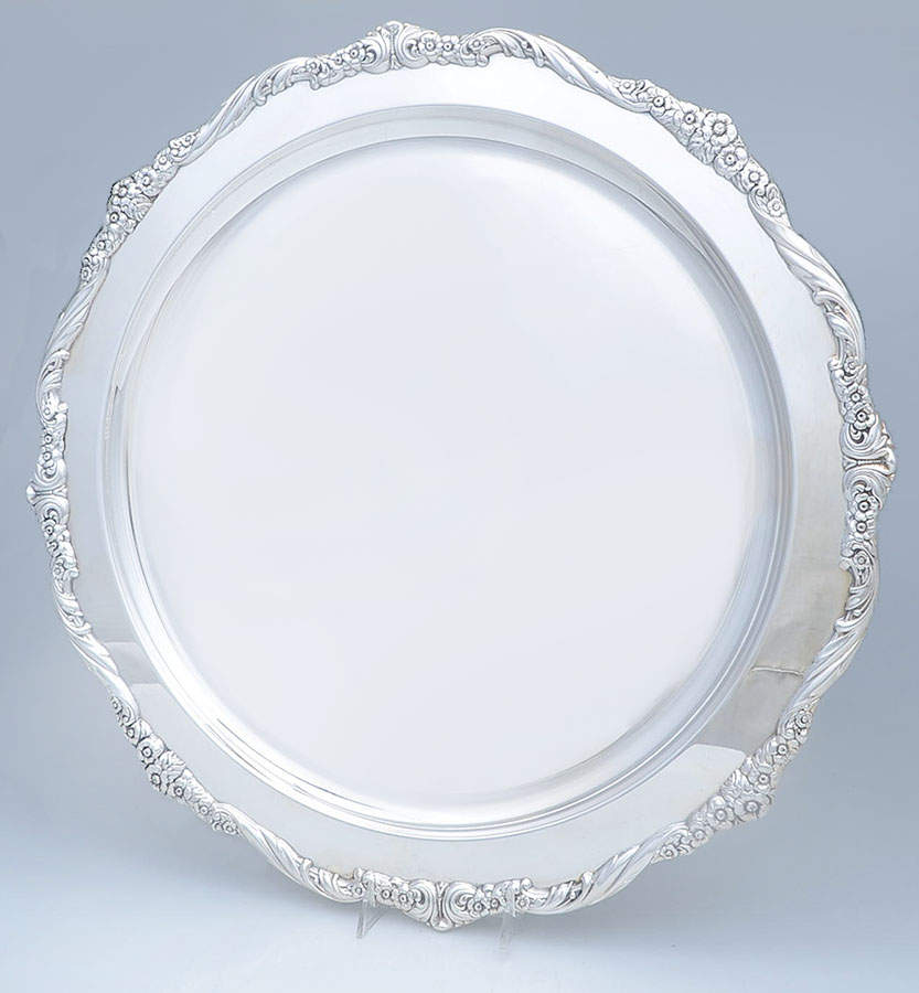 Heritage (Silverplate, Hollowware) Round Tray For Punch Bowl by International Silver-1