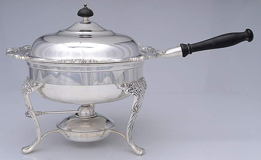 Heritage (Silverplate, Hollowware) Chafing Dish W/Lid, Liner, Stand & Burner by International Silver-1