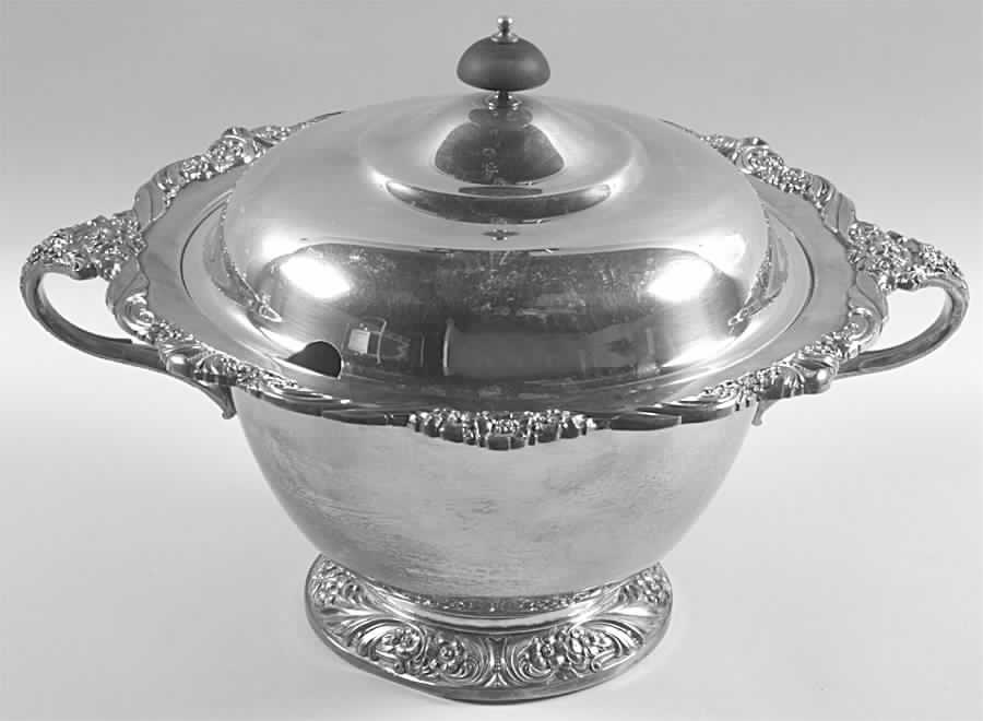 Heritage (Silverplate, Hollowware) Soup Tureen by International Silver-1