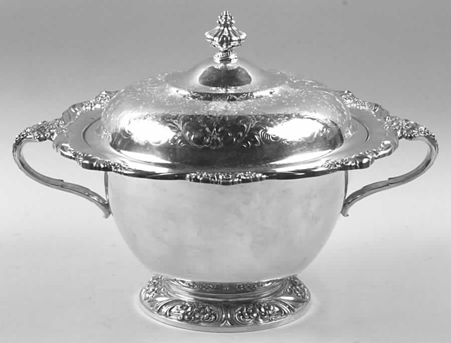 Heritage (Silverplate, Hollowware) Soup Tureen by International Silver-1