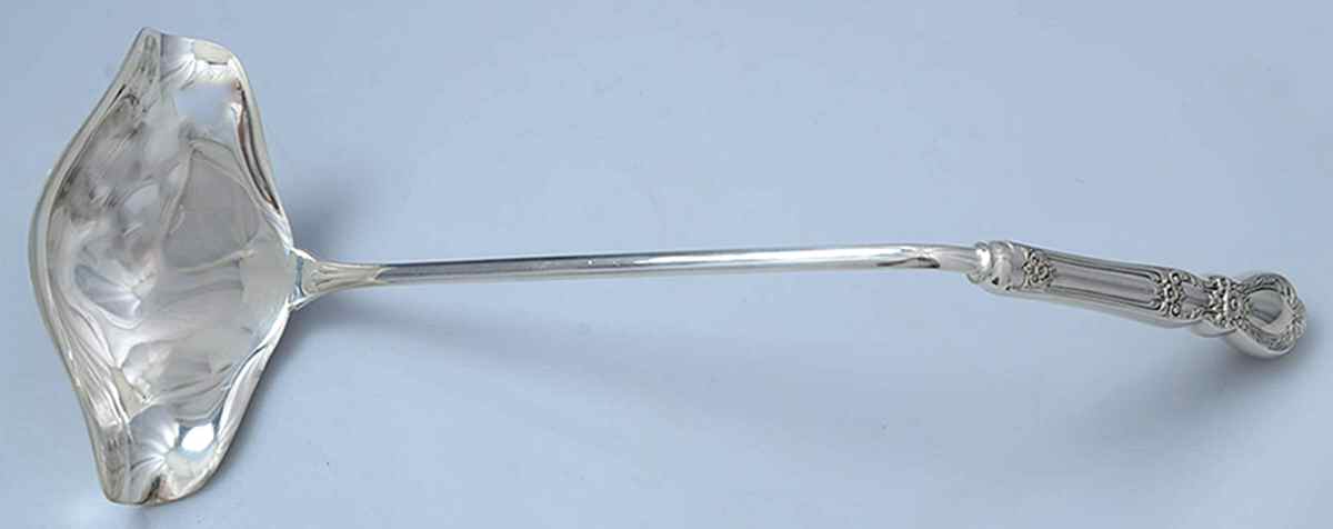 Heritage (Silverplate, Hollowware) Punch Ladle with Silverplate Bowl by International Silver-1