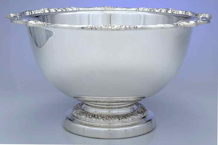 Heritage (Silverplate, Hollowware) Punch Bowl by International Silver-1