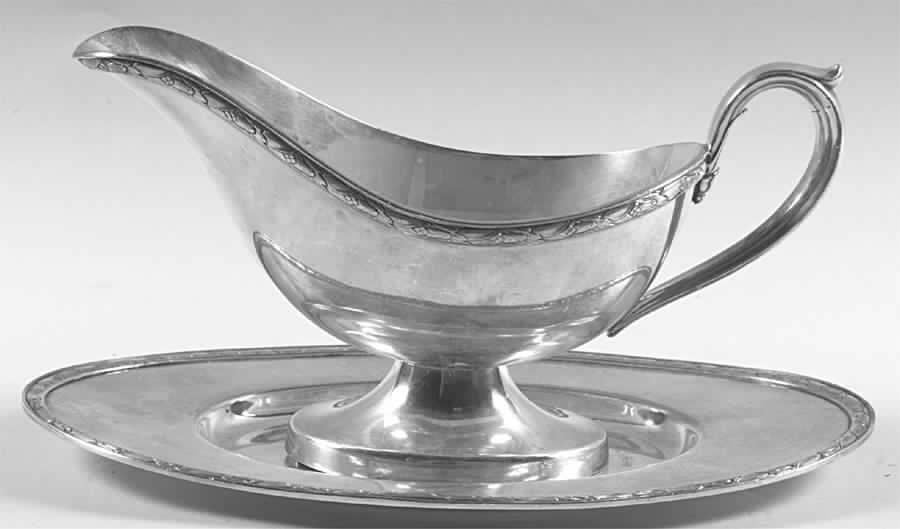 Her Majesty (Silverplate, Hollowware) Plated Gravy Boat & Underplate by International Silver-1