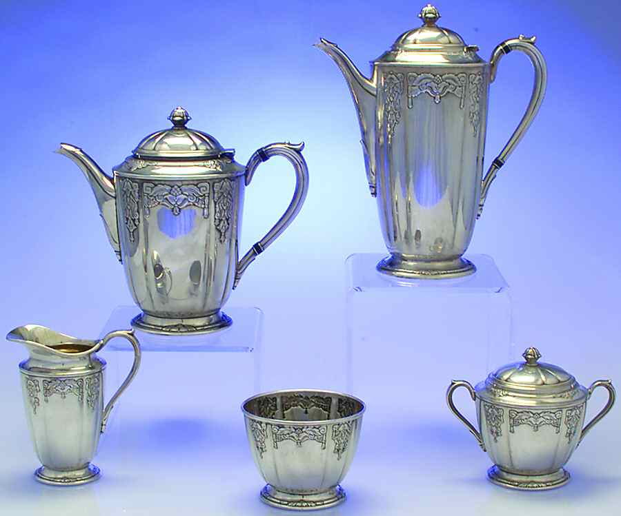 Her Majesty (Silverplate, Hollowware) 5-Piece Plated Tea Set (with Waste) by International Silver-1