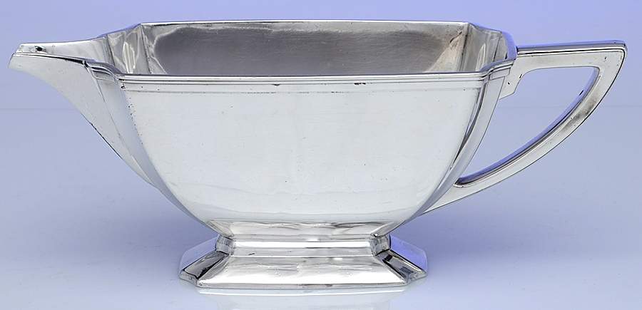 Legacy (Silverplate, Hollowware) Silverplate Gravy Boat by International Silver-1