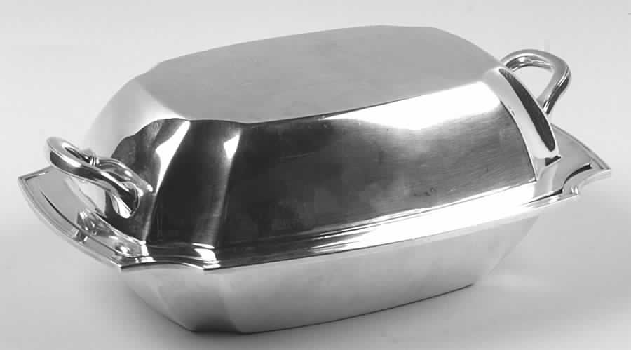 Legacy (Silverplate, Hollowware) Double Vegetable Bowl by International Silver-1