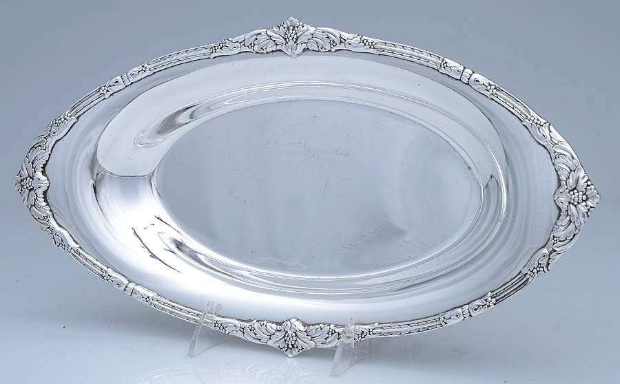 Marquise (Silverplate, Hollowware) Silverplate Bread Tray by International Silver-1