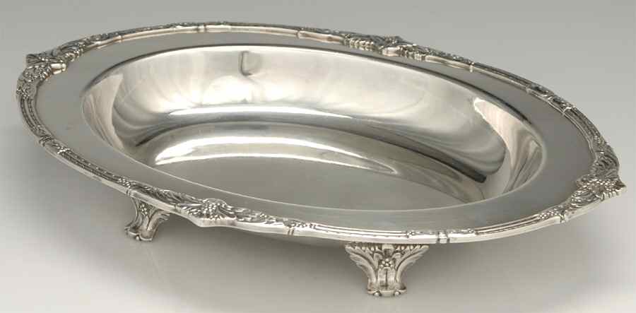 Marquise (Silverplate, Hollowware) Footed Plated Oval Vegetable Bowl by International Silver-1