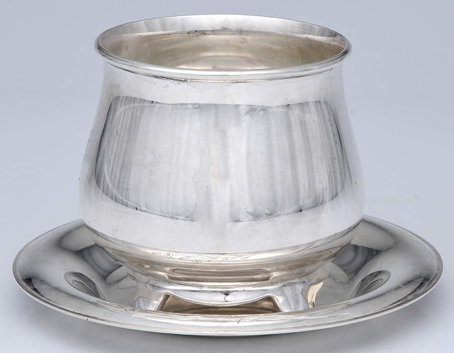 Springtime (Silverplate, Hollowware) Plated Gravy Boat & Underplate by International Silver-1