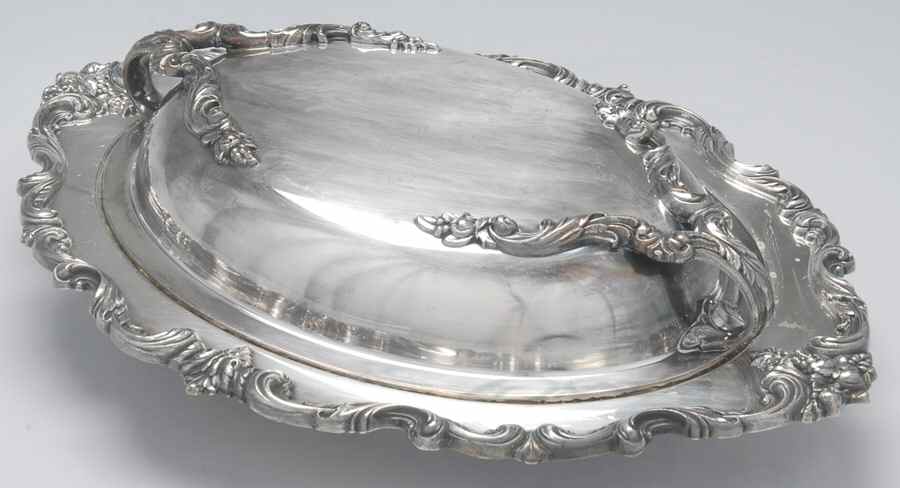 Orleans (Silverplate, Hollowware) Double Vegetable Bowl by International Silver-1