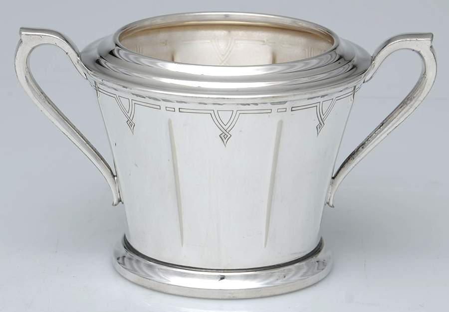 Paris (Silverplate, Hollowware) Sugar Bowl No Lid by International Silver-1