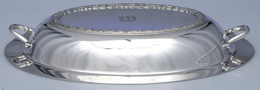Primrose II (Silverplate, Hollowware) Double Vegetable Bowl-Lid by International Silver-1
