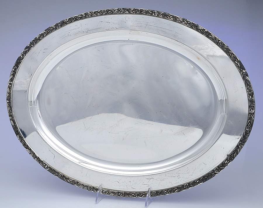 Primrose II (Silverplate, Hollowware) 18" Oval Serving Platter by International Silver-1