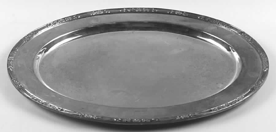 Primrose II (Silverplate, Hollowware) Medium Plated Meat Platter No Well by International Silver-1