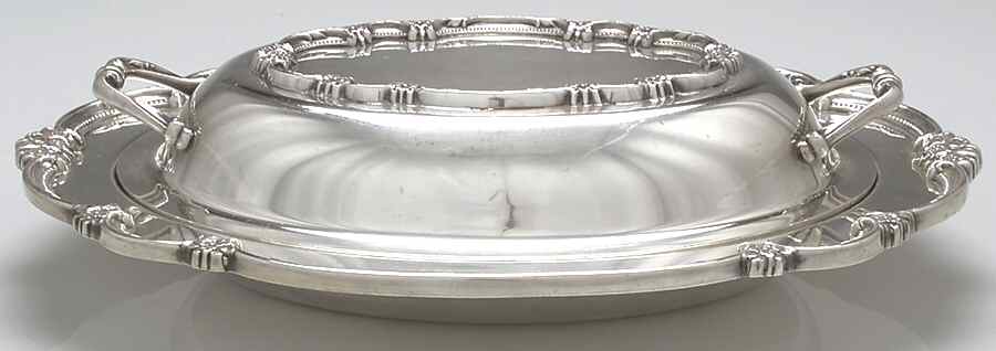 Remembrance (Silverplate, Hollowware) Double Vegetable Bowl by International Silver-1