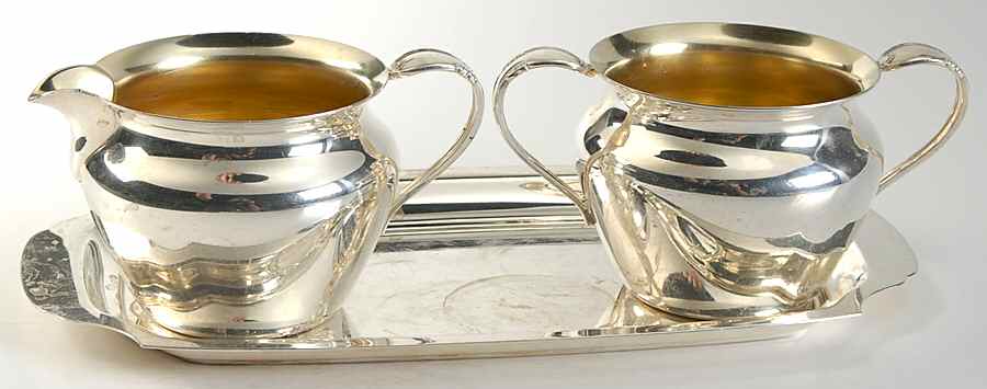 Remembrance (Silverplate, Hollowware) Plated Individual Creamer, Sugar and Tray by International Silver-1