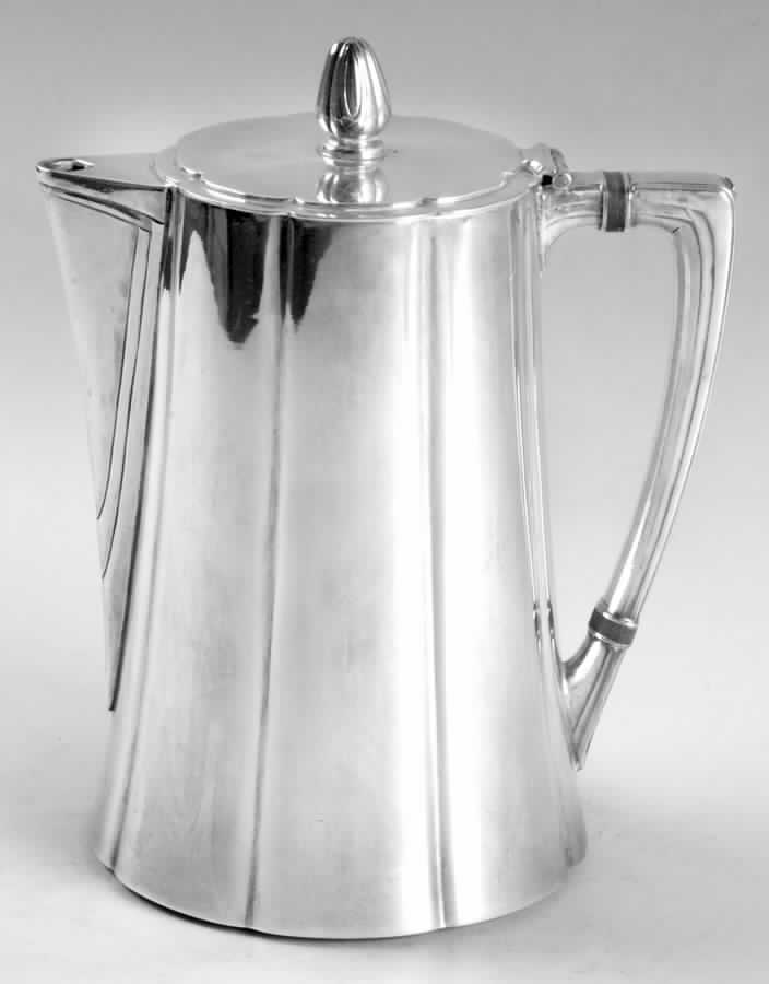 Silhouette (Silverplate, Hollowware) Silverplate Coffee Pot by International Silver-1